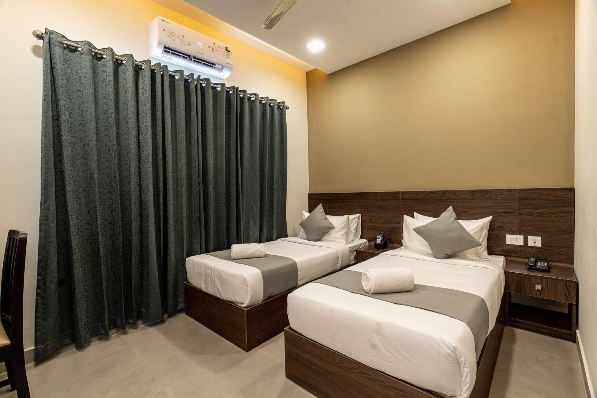 Court 11 By Dimora Hotel Kochi Buitenkant foto