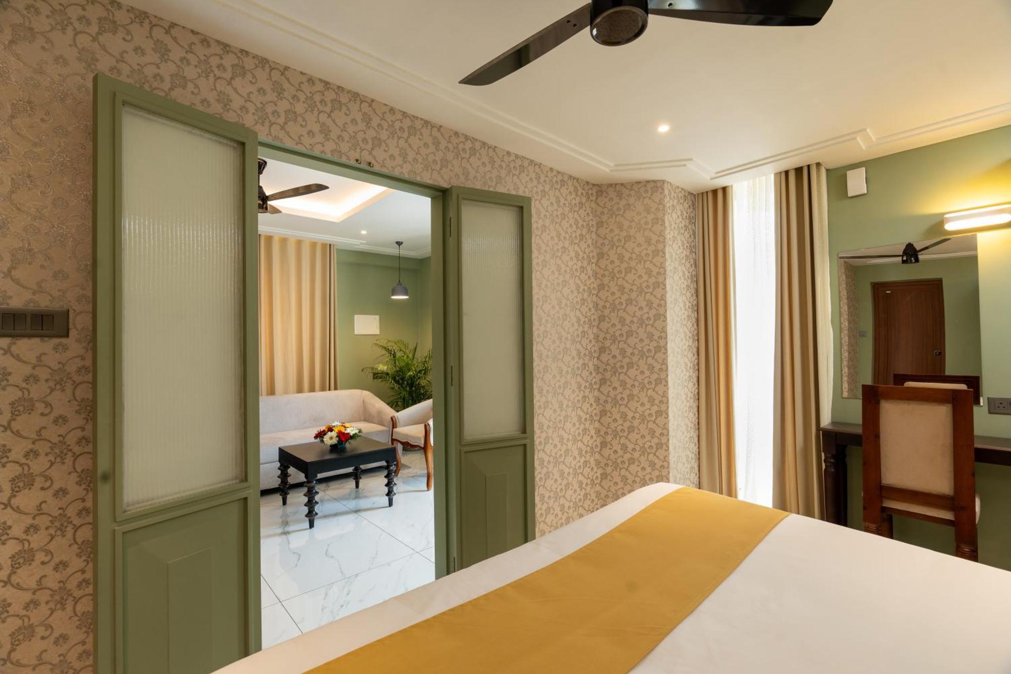 Court 11 By Dimora Hotel Kochi Buitenkant foto