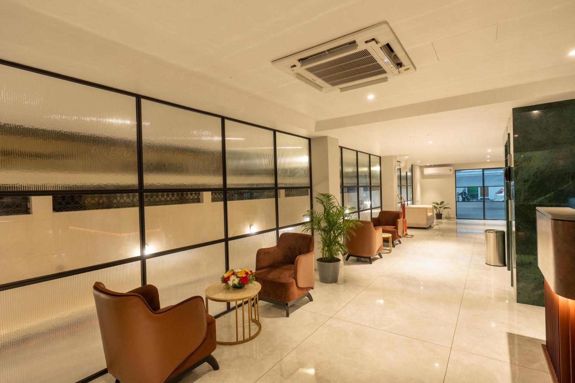 Court 11 By Dimora Hotel Kochi Buitenkant foto