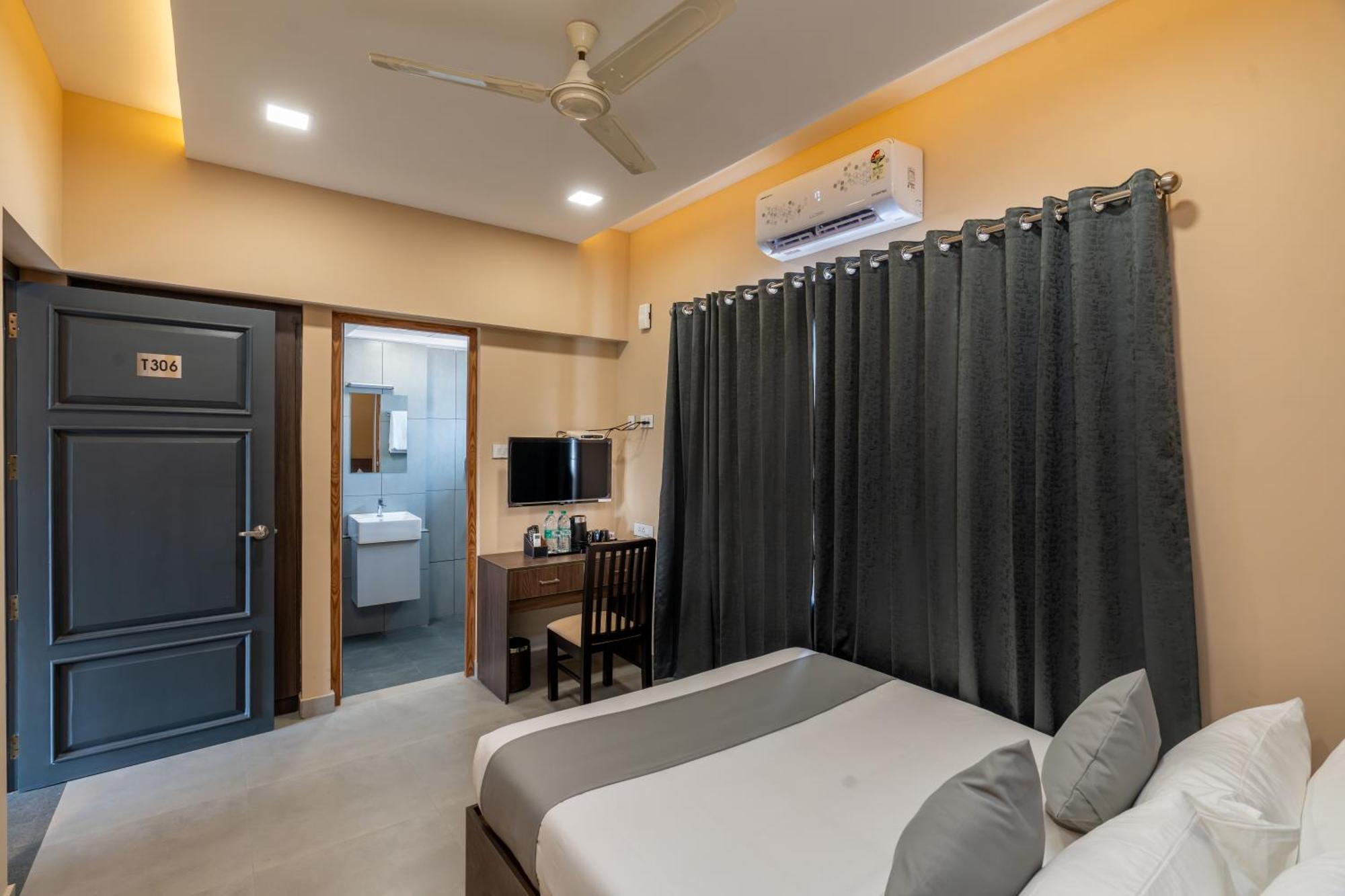 Court 11 By Dimora Hotel Kochi Buitenkant foto